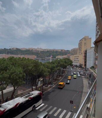 4 pièces à rénover - Vue Grand prix / Port Hercules