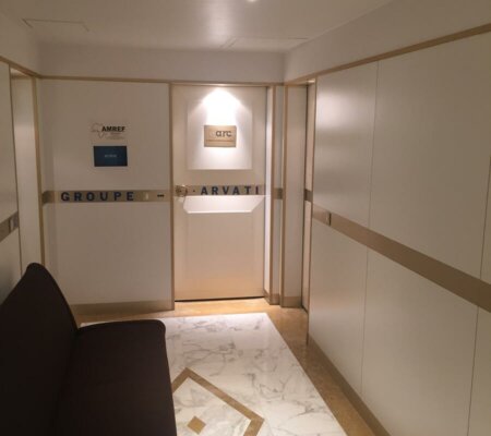 Grand studio rénové à Saint André