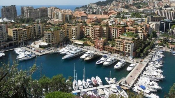 Bureaux administratifs avec vitrine - Fontvieille